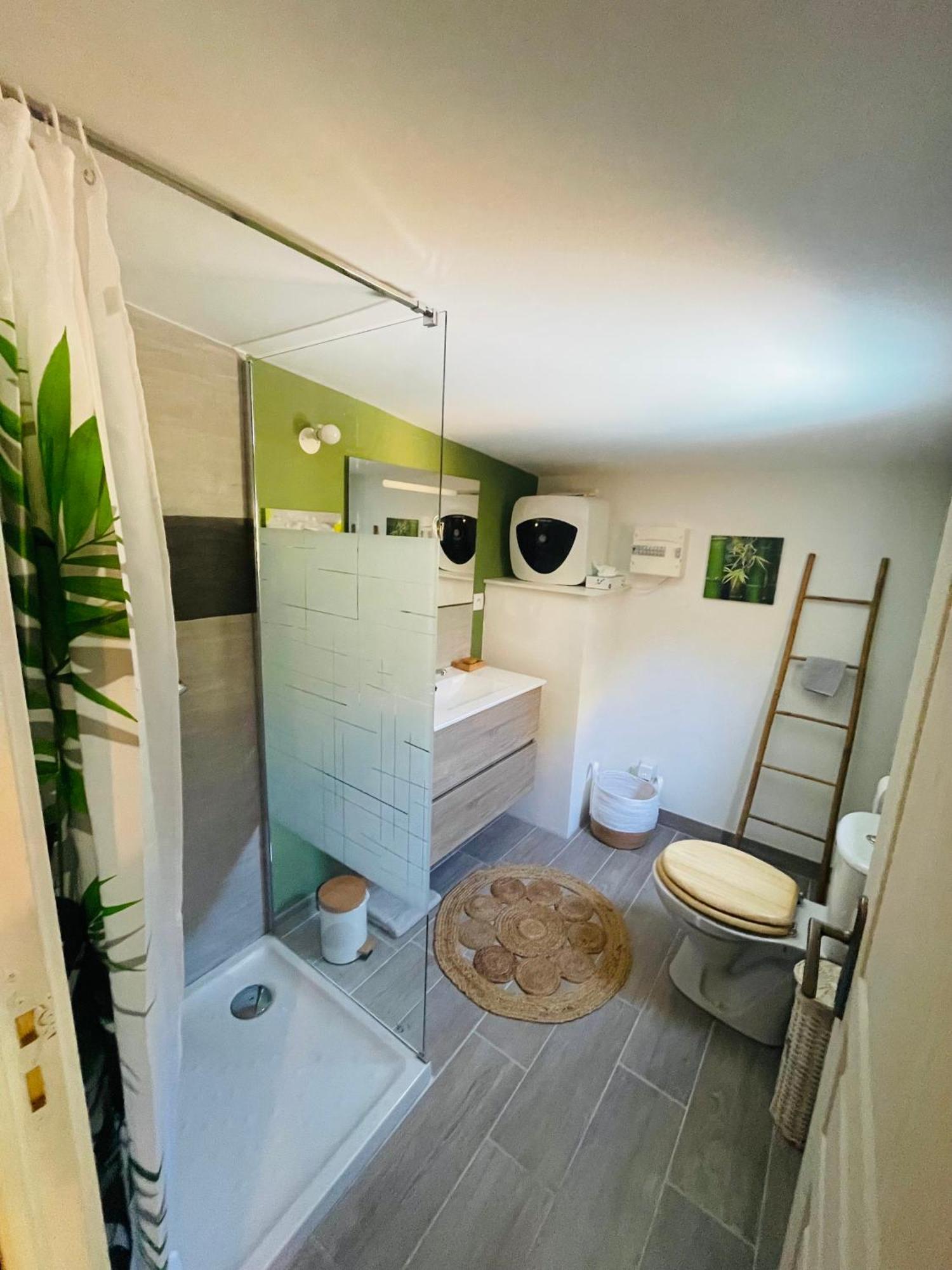 Suite Bambou Bien-Etre A Bali - Le Soleil Des Cevennes Saint-Jean-du-Gard Exterior photo