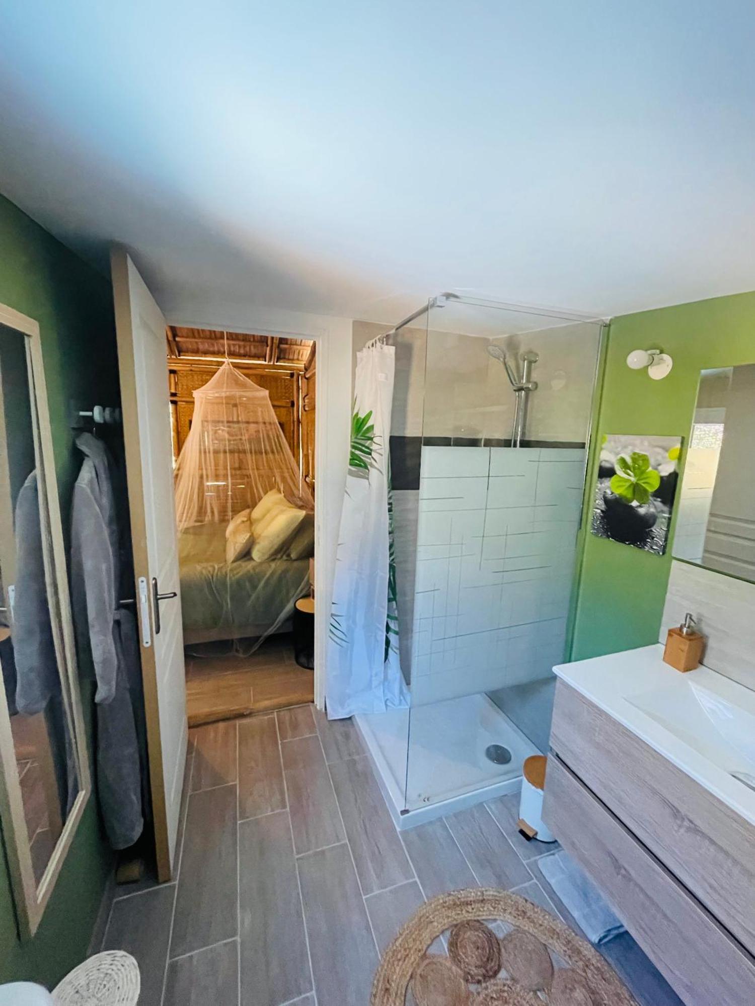 Suite Bambou Bien-Etre A Bali - Le Soleil Des Cevennes Saint-Jean-du-Gard Exterior photo