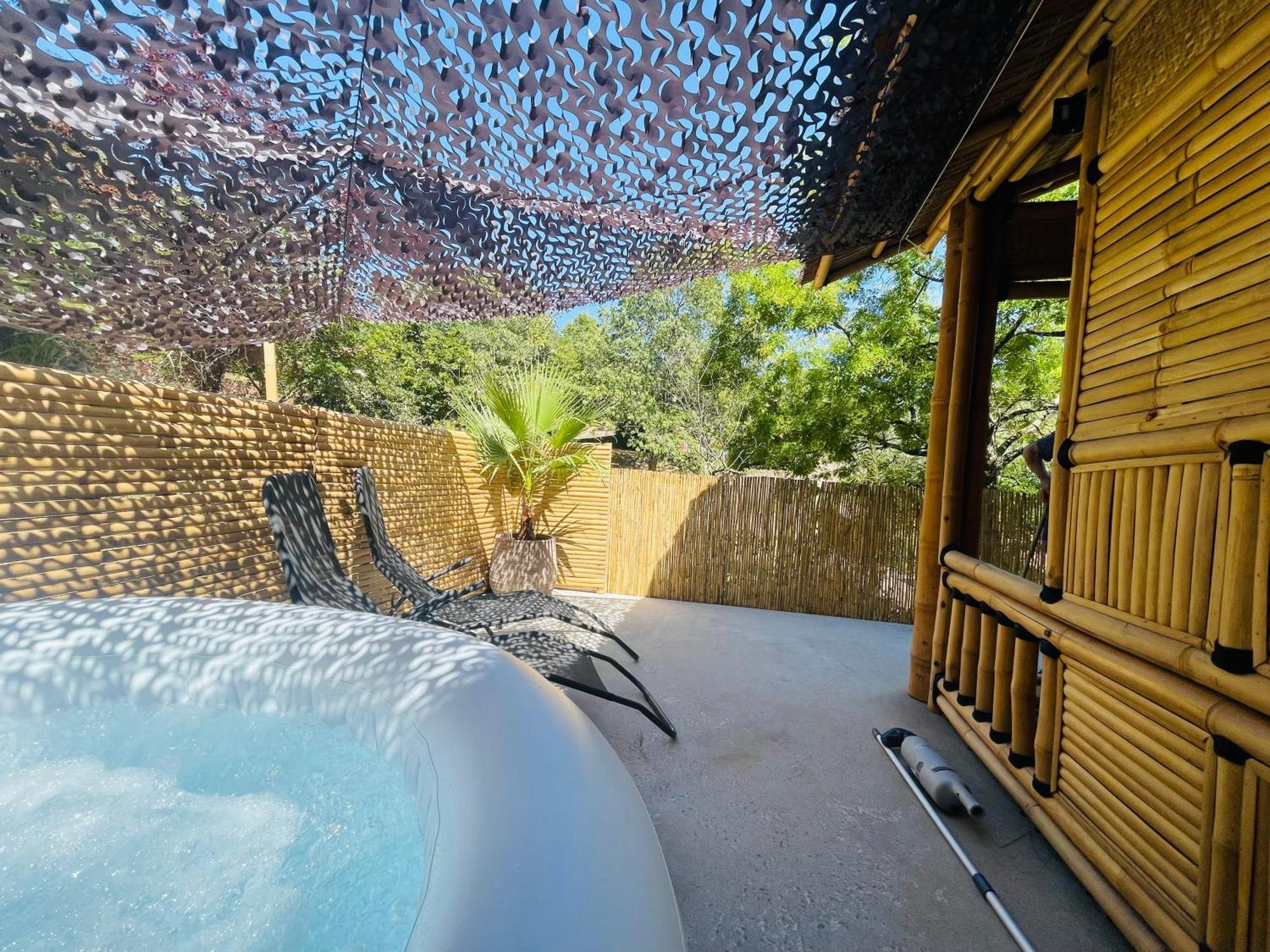 Suite Bambou Bien-Etre A Bali - Le Soleil Des Cevennes Saint-Jean-du-Gard Exterior photo